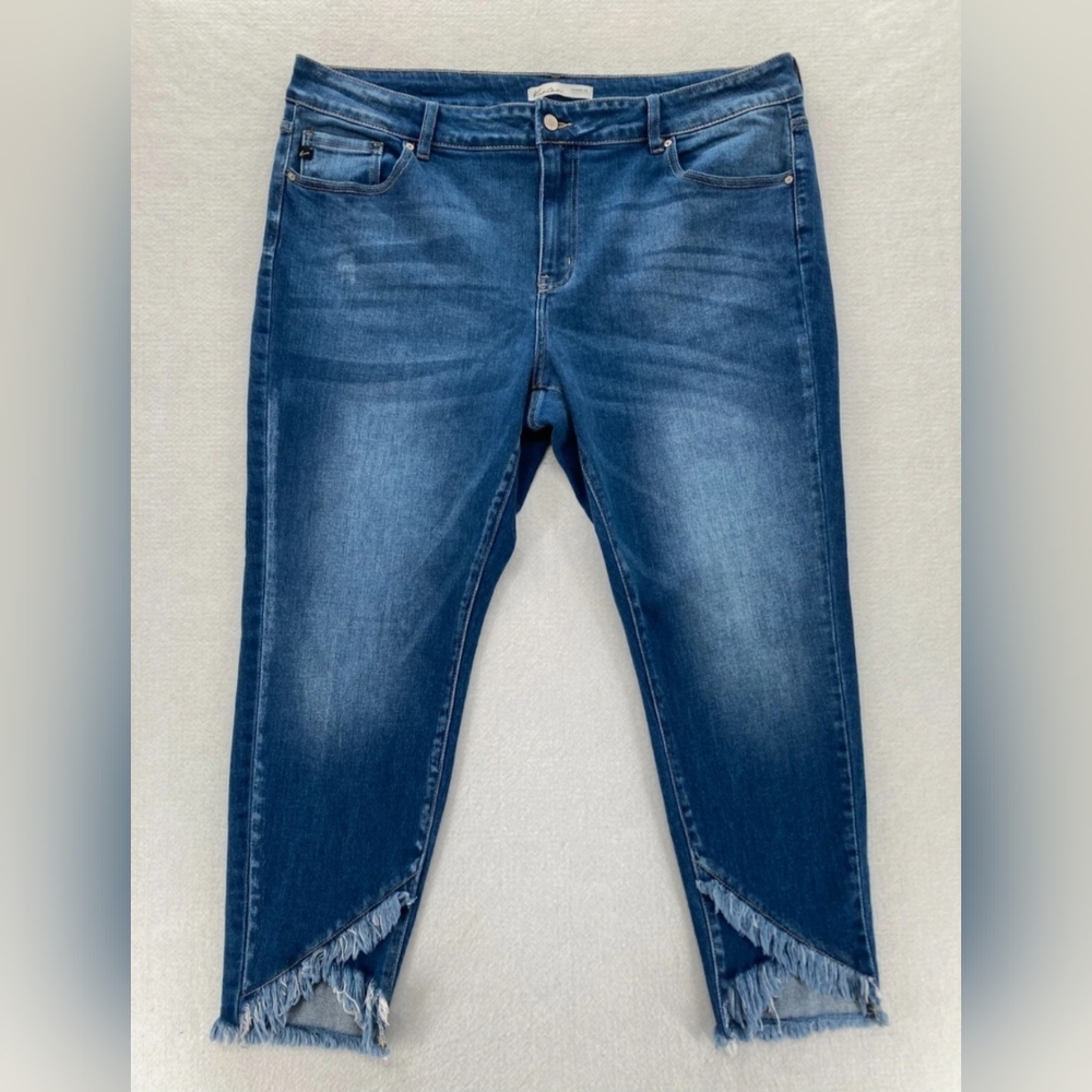 KanCan Blue Frayed Hem Women Jeans